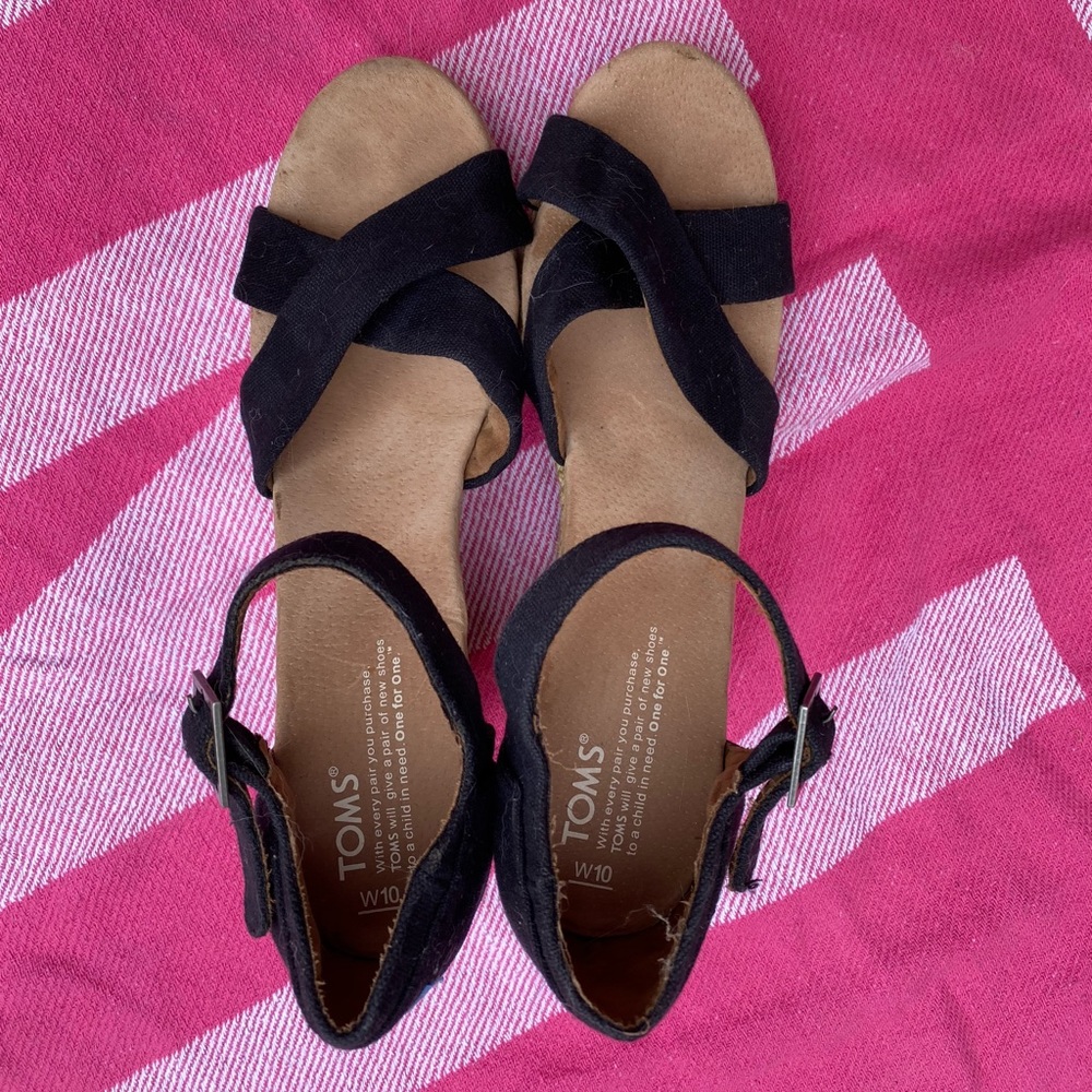 TOMS Wedges